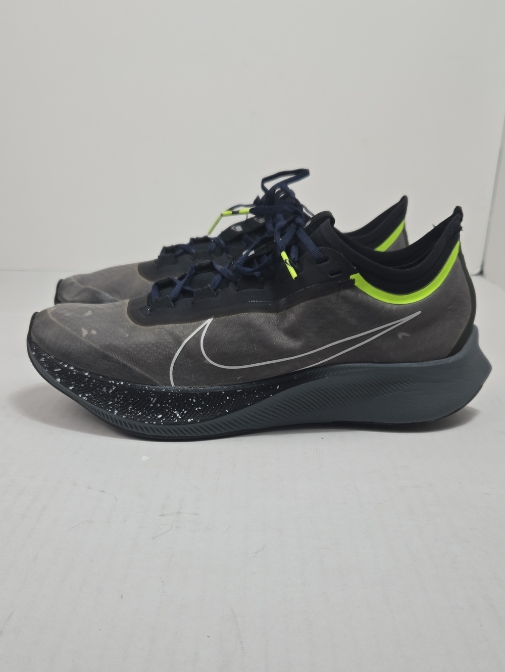 Nike Zoom Fly 3 Premium Sequoia Men's Sz 10.5 Odsidian/ Black Athletic Gym